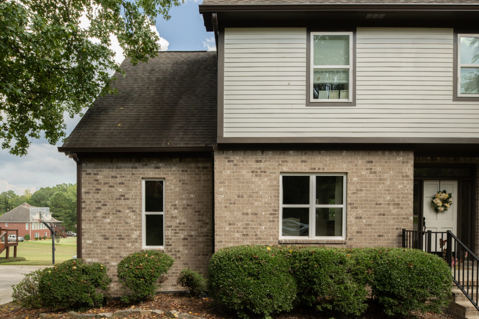 Hudson Creek – Queen – Heritage