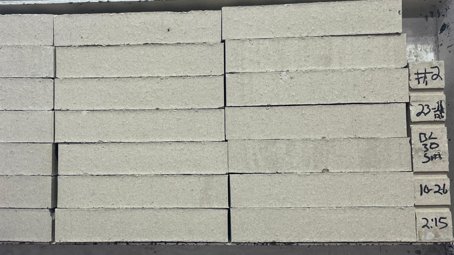 Dove Gray - Norman - Smooth - lot 23-136