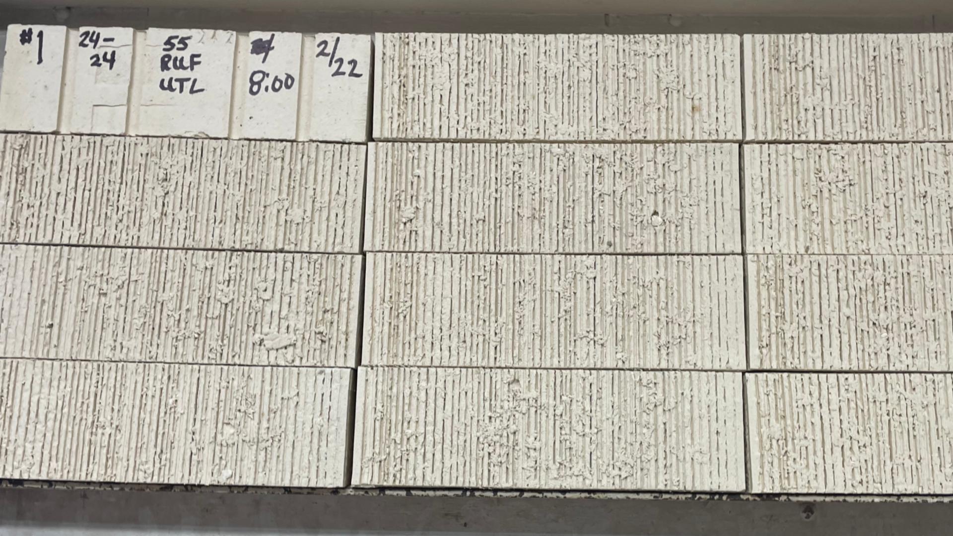 Rustic White - Utility - Ruff - lot 24-24