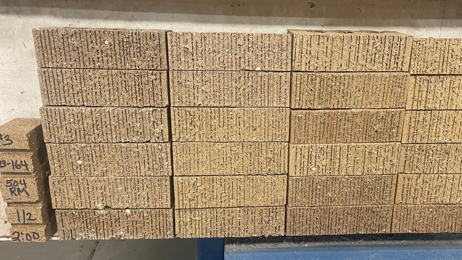 Mission Four - Modular - Ruff - lot 23-164