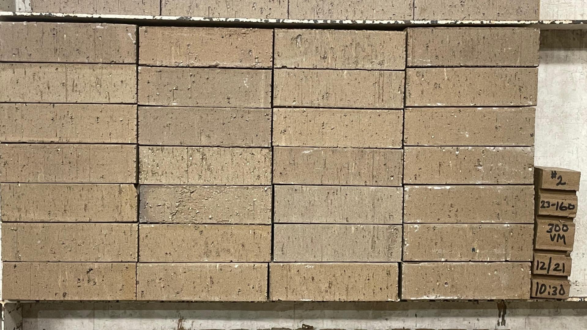 Ko-Ko Brown - Modular - Velour - lot 23-160